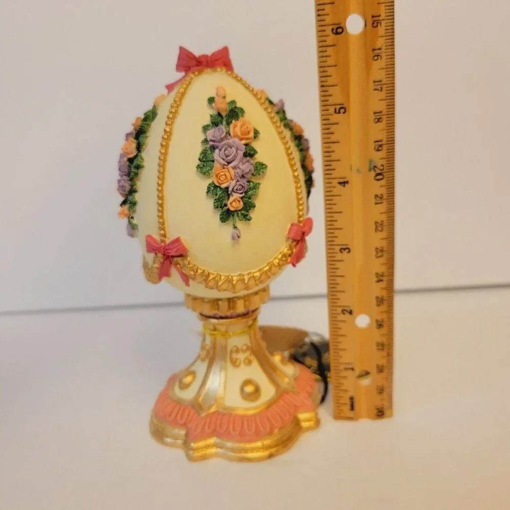 Lefton Royal Egg Collection Musical Box New